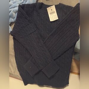 Brandy Melville sweater